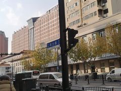 -复旦大学附属中山医院东院区-停车场