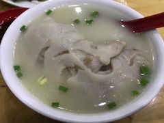 -雷祖芳老妈蹄花店