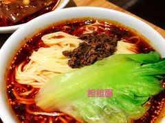 -全牛匠·乐山跷脚牛肉(新中关店)