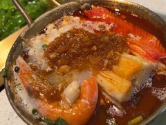 -佰烧海鲜烤肉火锅自助(世茂国际广场店)