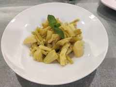 -侬佳蒸菜馆(听潮店)