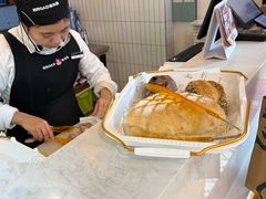 -BROAD面包路·欧式面包(龙湖时代C馆店)
