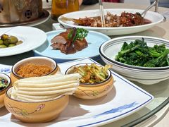 -聚春园自助餐厅(东街口店)