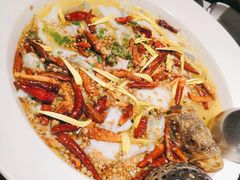 老坛子酸菜鱼（鲈鱼3-4人份）-太二酸菜鱼(广州IFC国金天地店)