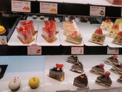 -巴黎贝甜(大宁国际商业广场店)