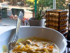 黄咖喱鸡肉-食肆&Fourteen(武林夜市店)