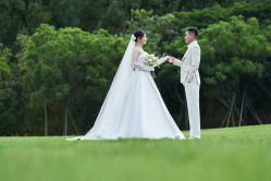 -麦田·婚纱摄影(天河新天地店)