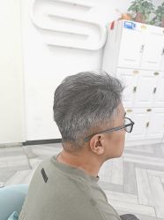 -米娜护肤造型