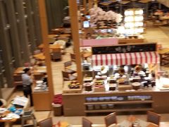 大堂-视界美食自助餐厅·石家庄希尔顿酒店