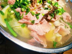 -肖四女乐山跷脚牛肉(世博源店)