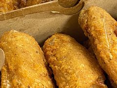 -人民广场-地下停车场