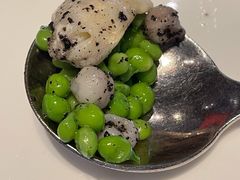 蟹钳豌豆鸡头米-杭州西子湖四季酒店·金沙厅