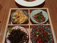 -京尊烤鸭店JINGZUN(春秀路店)