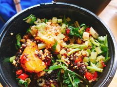 -拈签一笑黄牛肉辣卤串串