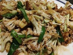 -靠山屯东北农家菜(八龙桥雅苑店)