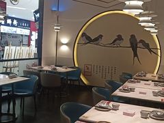 大堂-周渝食惦·酸菜鱼精致川菜(横岗店)