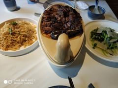 -八府香鸭·啫啫煲(华山路店)