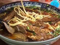 -老新隆牛肉锅贴(新街口店)