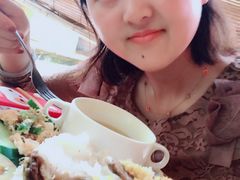 -Pundi Pundi Restaurant