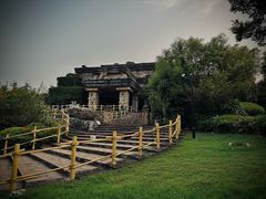 -茅山东方盐湖城景区