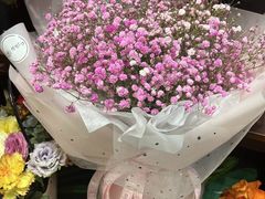 -何兮花店·气球派对鲜花店(马桥银春路万科城店)