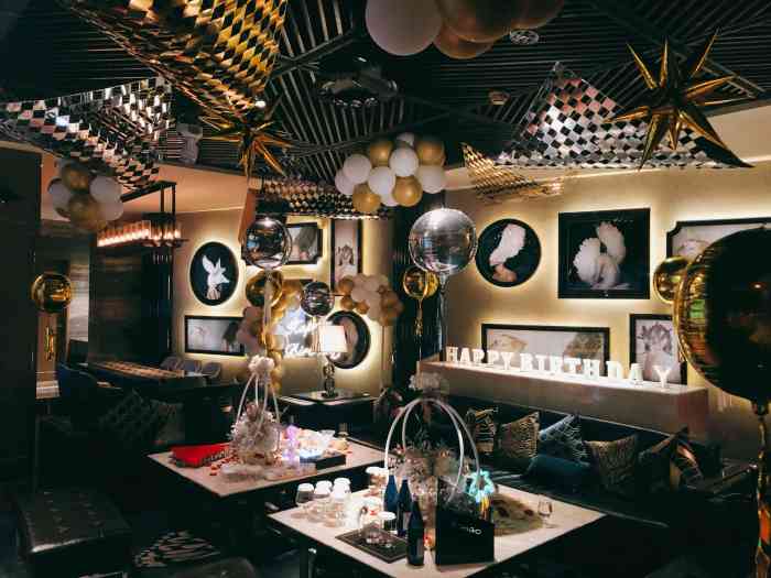 mago ktv(淮海店)-"还在上班 朋友直接来电话了 让我下班后就.