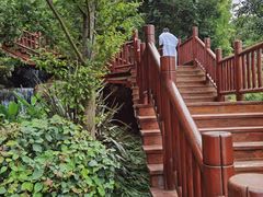 -七彩云南古滇温泉山庄