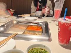 -海底捞火锅鲜切牛肉主题店(长寿路店)