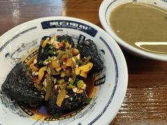 -黑白电视长沙小吃(美林M·LIVE天地东座店)