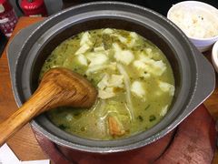 -周鱼小馆石锅酸菜鱼(活力汇店)