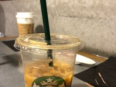 -星巴克臻选(宁波世纪东方广场店)