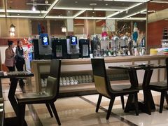 -大中华希尔顿酒店-念自助餐·嗨啤·小龙虾