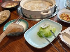 -四点金粥底火锅(沂州里店)