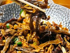 -雀舞云南菜(天津天河城购物中心店)