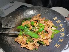 -费大厨辣椒炒肉(万家丽一店)