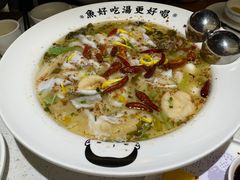 -江渔儿酸菜鱼(奥园广场金发购物中心店)