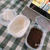 配着奥利奥碎吃，不要太好吃。哈哈哈 自己在家里