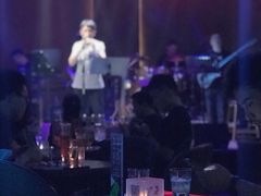 -TZ House音乐现场(来福士中心店)