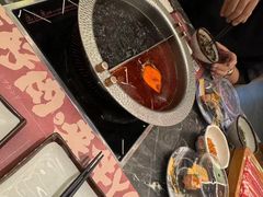-牛YO寿喜烧·铁板烧和牛火锅自助(市府恒隆店)
