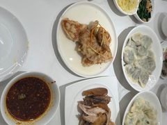 -东方饺子王(新奥购物中心店)