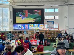 -亚布力新体委滑雪场