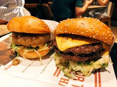 -The Habit Burger Grill 哈比特汉堡(复兴soho店)