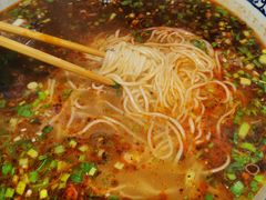 -伊麦佳兰州牛肉面清真美食店