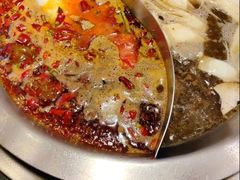 -沸炉重庆老火锅(军事博物馆店)