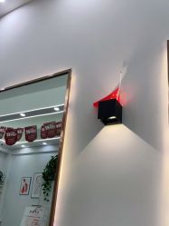 -V8潮牌·接发烫染连锁