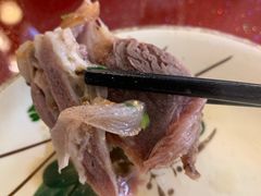 -老石黑山羊毛驴肉火锅(金凯广场店)