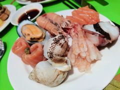 -怡咖啡海鲜自助餐厅(浦东香格里拉店)