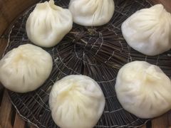 -珊珊小笼馆(仙霞路店)