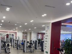-英派斯健身旗舰店(海信国际中心馆)