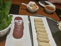 鲜鸭血-重庆小天鹅(英雄山路店)
